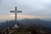 57 Alla nuova croce di vetta della Cornagera (1311 m)